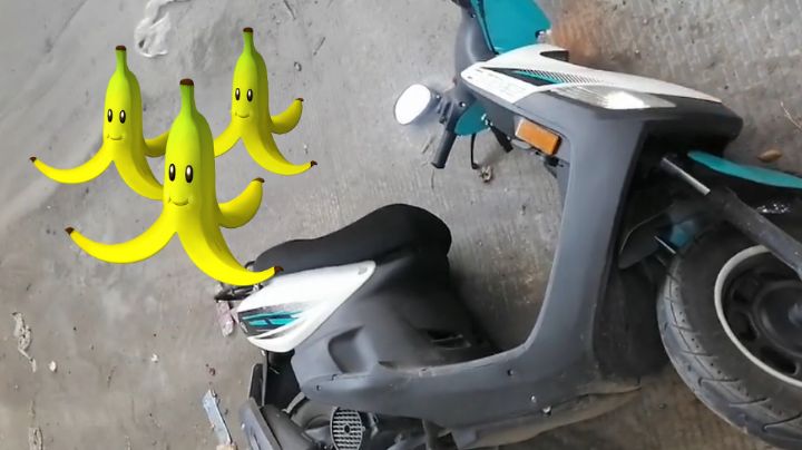 Como en Mario Kart, hombre se accidenta en su moto por culpa de plátano