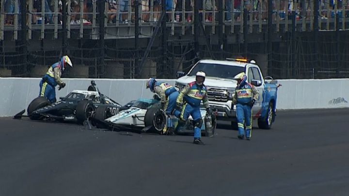 'Pato' O’Ward choca cerca del final de la Indy 500 y abandona la carrera