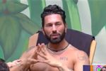Poncho de Nigris rompe en llanto al hablar de la muerte de su hermano Antonio
