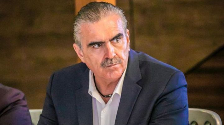 Investigan a César Garza por actividades ilícitas, dice que es 'guerra sucia'