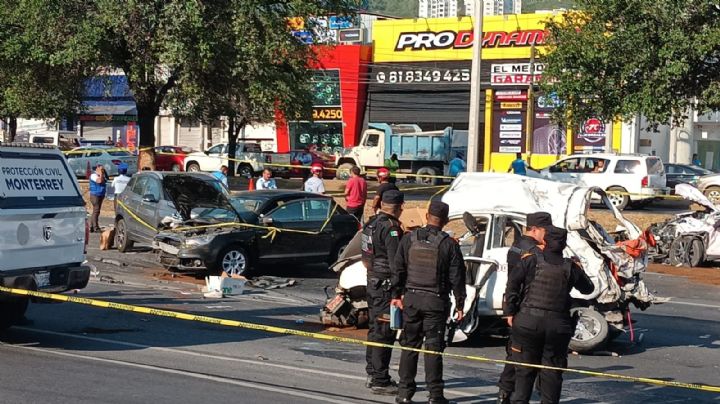 Carambola deja dos muertos en avenida Garza Sada