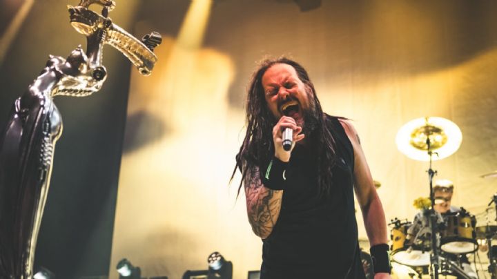 Korn ya había cancelado un concierto por problemas con su avión