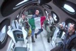 Virgin Galactic realiza su primer vuelo espacial comercial