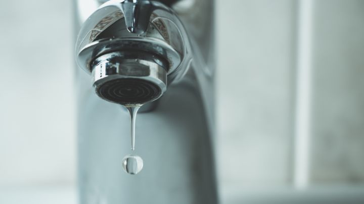 Cortan agua a colonias de cuatro municipios de Nuevo León