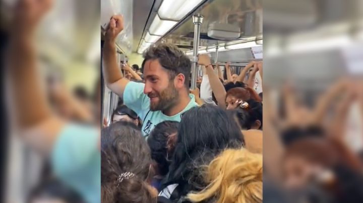 Captan a mujeres manoseando a hombre extranjero en el metro