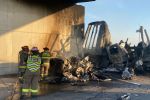 Choque de tráileres deja un muerto en carretera a Laredo