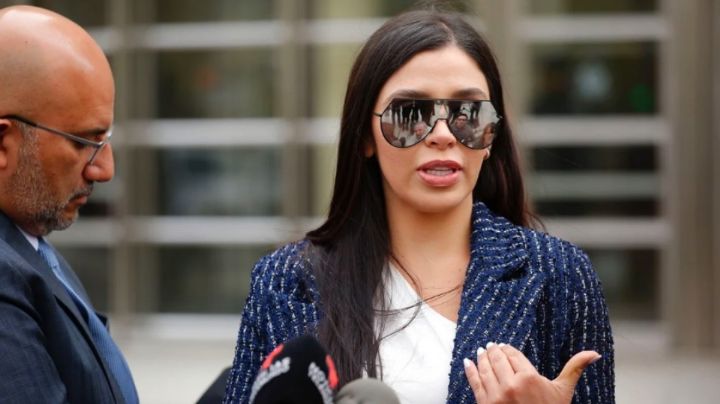 Emma Coronel sale de prisión; tendrá arresto domiciliario
