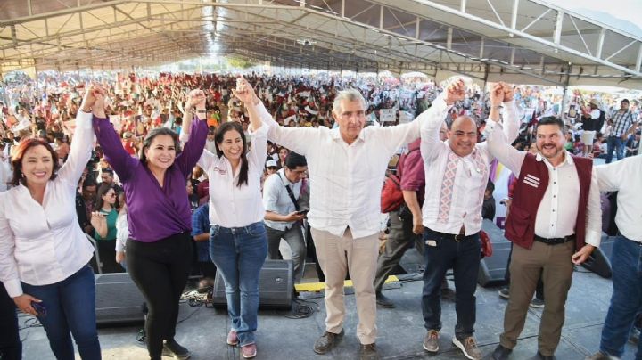 Adán Augusto se reúne con 11 mil simpatizantes en García