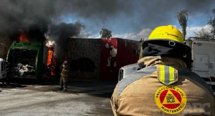 Incendio consume 5 camiones recolectores de basura en Monterrey