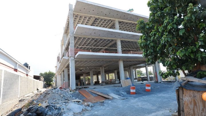 Fiscalía de Nuevo León quita a constructora obras del Semefo
