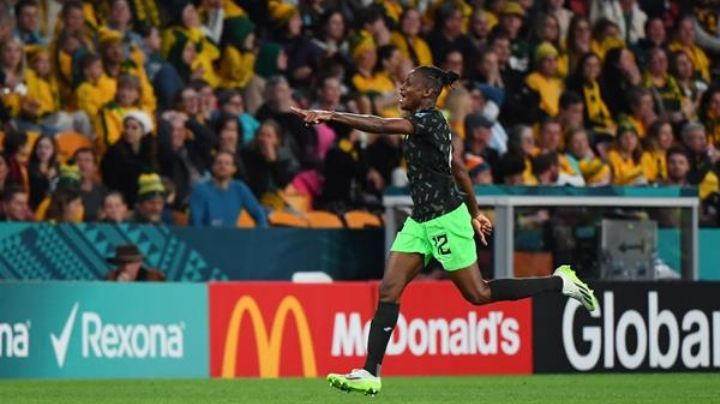 Uchenna Kanu, ex jugadora de Tigres, anota en el Mundial Femenil