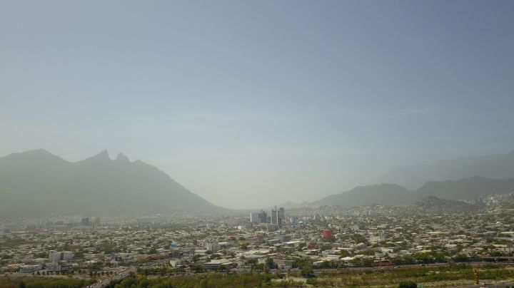Polvo del Sahara llega a NL, ¿cuánto tiempo estará?