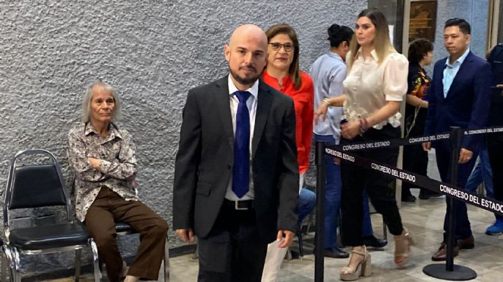 Jorge Obed Murga toma protesta como diputado tras muerte de Jesús Gómez
