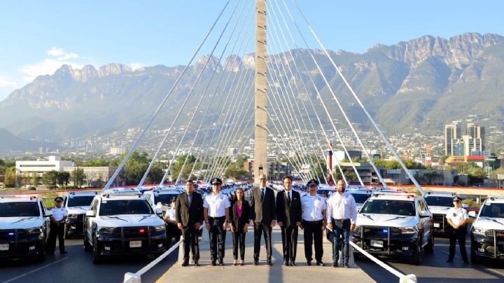 Renueva San Pedro parque vehicular con 90 patrullas nuevas