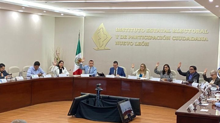 Dejan pendiente discusión por curul en Congreso local
