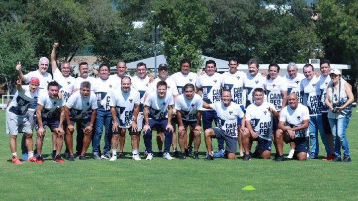 Celebra Rayados a campeones de la Recopa de Concacaf de 1993