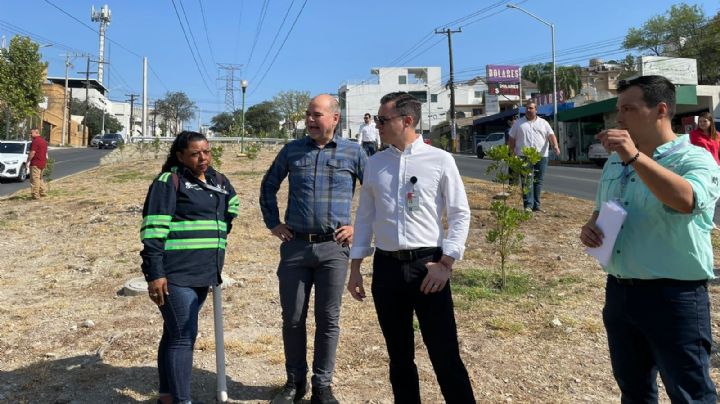 Monterrey instala sistema de riego por goteo en San Jerónimo