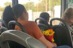 Se hacen presentes los ramos de flores amarillas en Monterrey