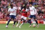 Empatan a 2 goles Arsenal y Tottenham