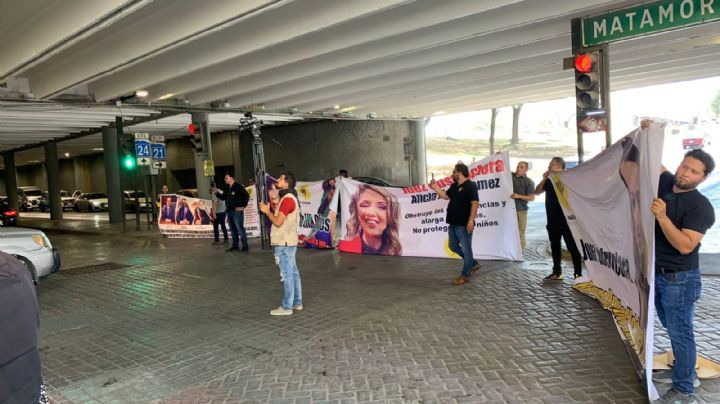 Protesta colectivo 'No Más Hijos Rehenes'; exigen parcialidad de jueces