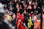 Premier League: Salah deja al Liverpool líder