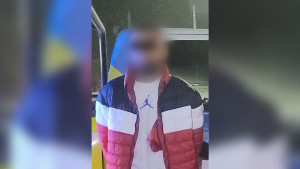 Hombre detenido.