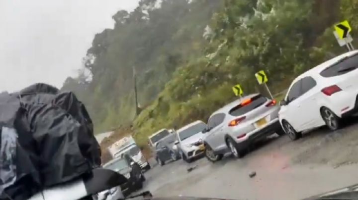 Mueren 18 personas tras derrumbes de tierra en Colombia