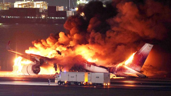 Japón confirma 5 muertos tras el choque de dos aviones en Tokio