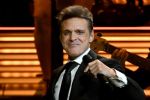 Luis Miguel reaparece más joven y radiante, tras ser llamado 'viejo'