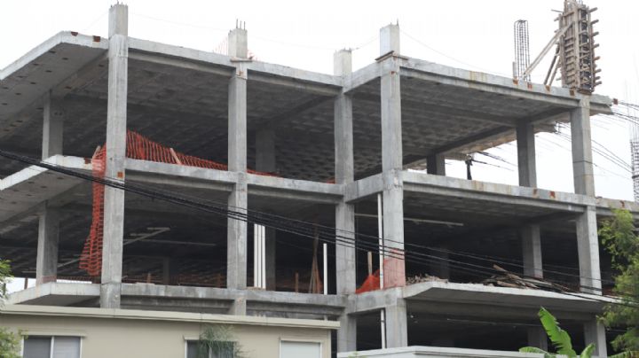 Continúa retraso en obra de nuevo edificio de Semefo