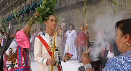 Claudia Sheinbaum recibe el Bastón de Mando de los pueblos indígenas