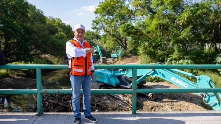 El alcalde Héctor García inicia trabajos de desazolves en Guadalupe