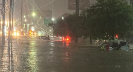 Cierran estos 18 cruces viales por inundación a causa de intensas lluvias en Monterrey