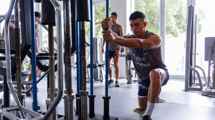 Rayados: 'Corcho' vuelve a hacer trabajo diferenciado en El Barrial
