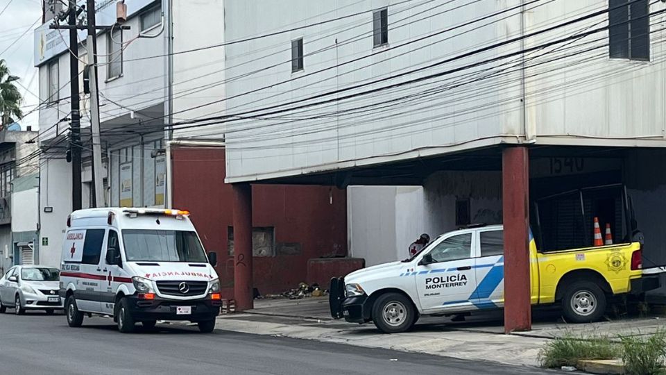 Movilización en Monterrey tras hallazgo de cuerpo en el primer cuadro del municipio