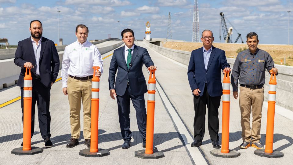 Autoridades estatales en La Gloria-Colombia