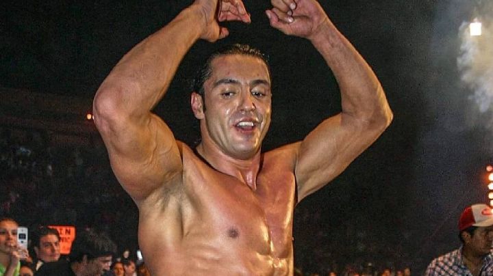Los 5 momentos que marcaron la carrera de Latin Lover como luchador profesional