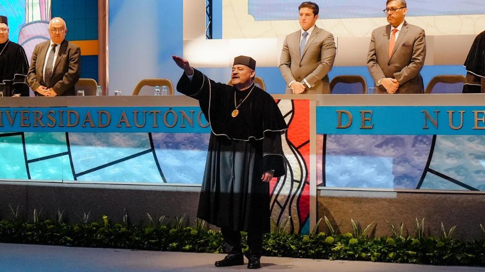 Rector Santos Guzmán rinde su tercer informe al frente de la UANL | Facebook / Jesús Nava