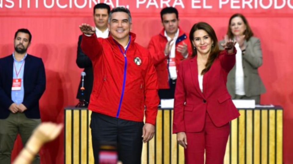 Alejandro 'Alito' Moreno y Carolina Viggiano.