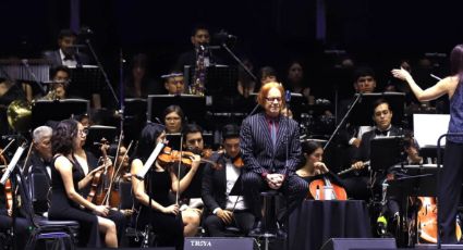 Regios gozan y celebran Halloween junto al show de Danny Elfman en la Macroplaza