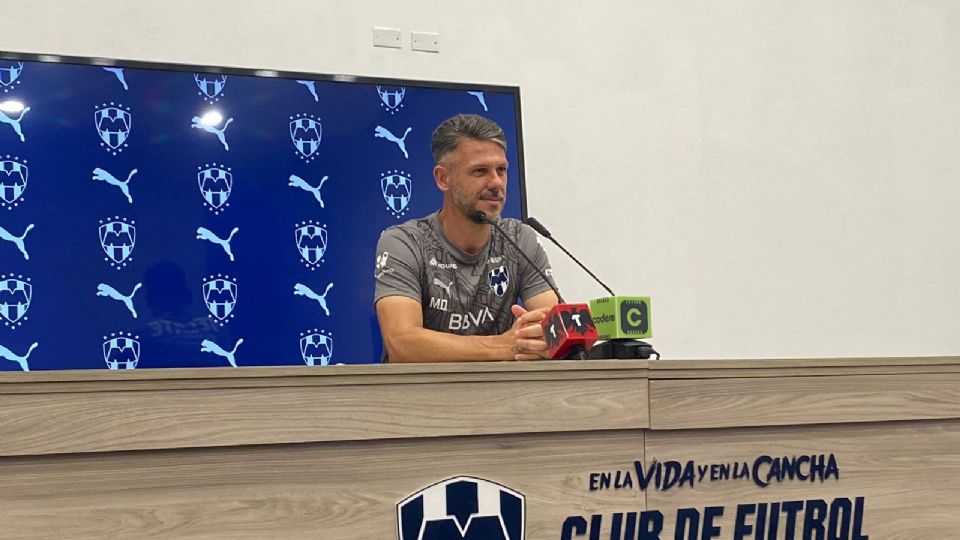 En conferencia de prensa ratificó su confianza en los delanteros de La Pandilla.