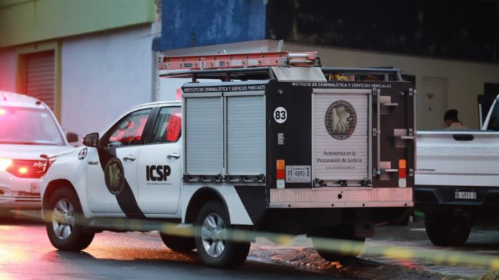 Maestra halla a madre de alumno muerta dentro de su departamento en Monterrey