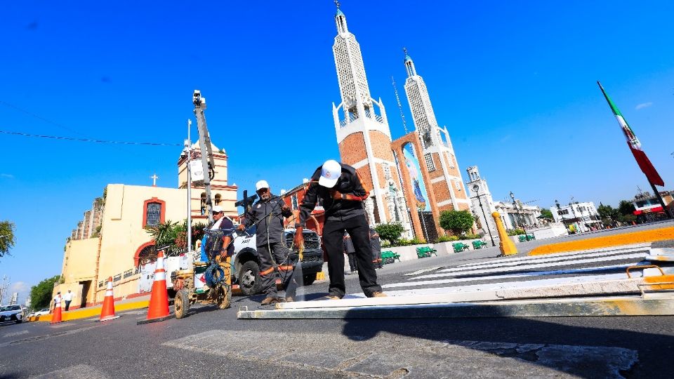 Trabajadores de Guadalupe en la Plaza Principal.