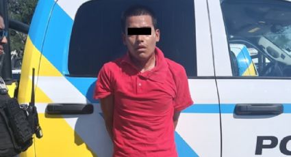 Cayó el primero: Sorprenden a hombre armado dentro de camión en Monterrey