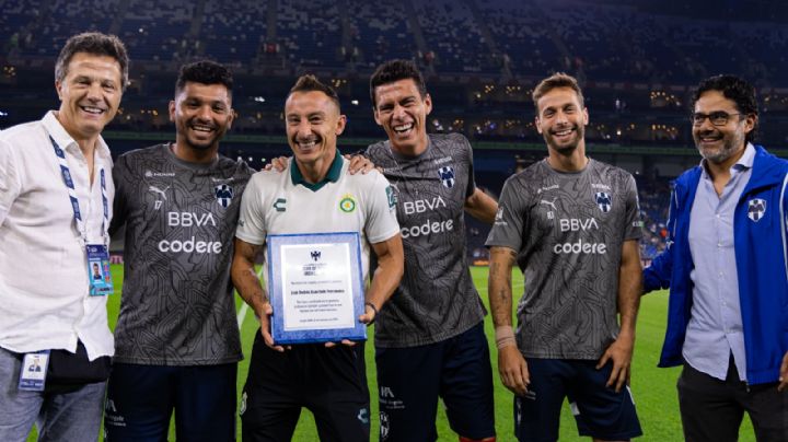 Rayados reconoce trayectoria de Andrés Guardado
