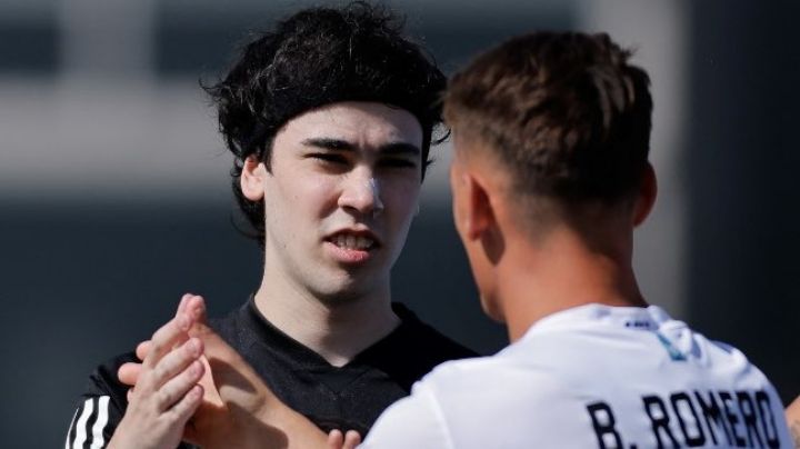 Debuta influencer en primera división de Argentina y Verón lo critica