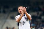 Inglaterra vence a Grecia y le arrebata el primer lugar de su grupo