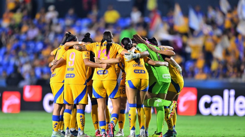 Inteligencia artificial debate sobre la mejor jugadora de Tigres Femenil
