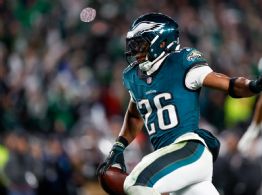 NFL: Eagles dominan a Commanders y se afianzan en el liderato de la división Este