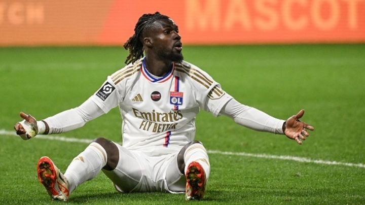 Descienden provisionalmente al Olympique Lyon por problemas financieros